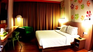 Standard Room | In-room safe, soundproofing, WiFi (free) - MaxOneHotels at Vivo Palembang (Palembang)