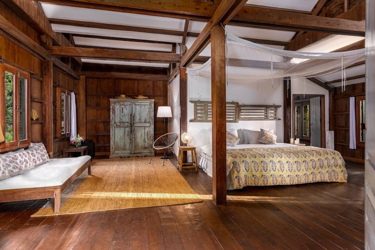 Suite Lodge - 1 bedroom | Premium bedding, down comforters, pillowtop beds, minibar