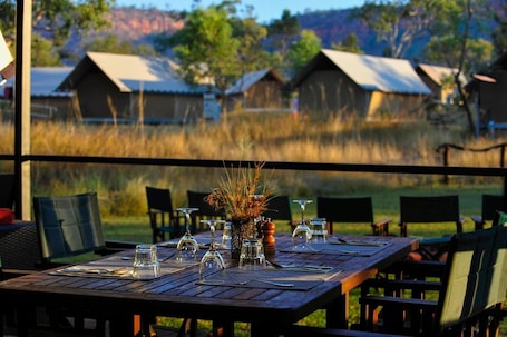 Breakfast and dinner served . Bell Gorge Wilderness Lodge