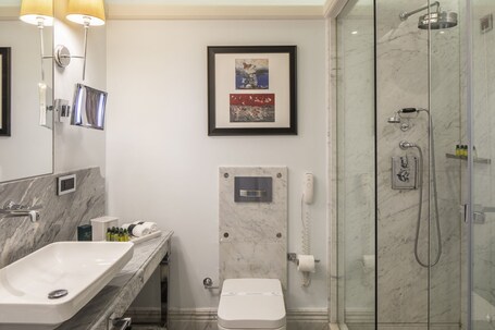 The Bank Hotel Istanbul, a Member of Design Hotels Special Class - Image 149