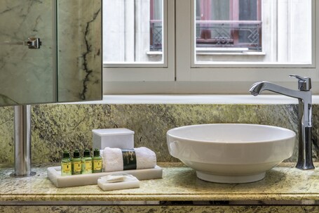 The Bank Hotel Istanbul, a Member of Design Hotels Special Class - Image 119