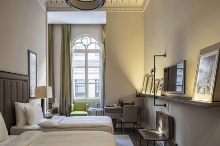 The Bank Hotel Istanbul, a Member of Design Hotels Special Class - Image 18