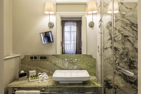 The Bank Hotel Istanbul, a Member of Design Hotels Special Class - Image 113
