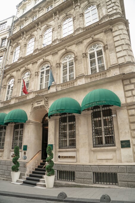 The Bank Hotel Istanbul, a Member of Design Hotels Special Class - Image 20