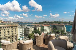 Rooftop terrace