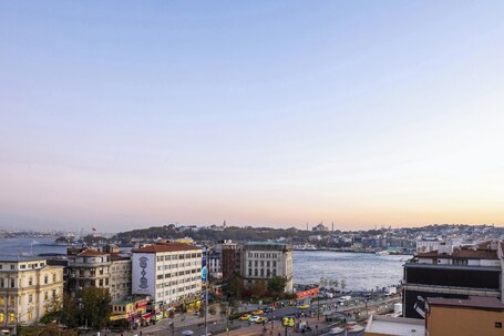 The Bank Hotel Istanbul, a Member of Design Hotels Special Class - Image 9