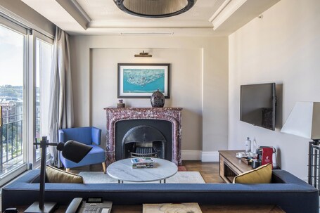 The Bank Hotel Istanbul, a Member of Design Hotels Special Class - Image 51