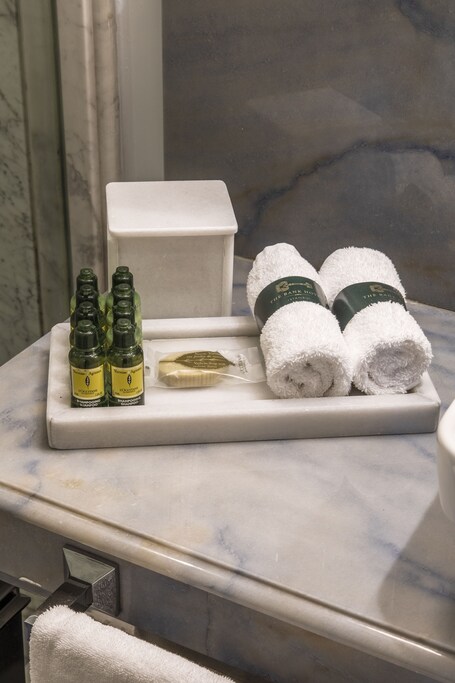The Bank Hotel Istanbul, a Member of Design Hotels Special Class - Image 35