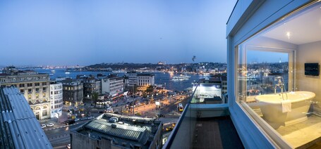 The Bank Hotel Istanbul, a Member of Design Hotels Special Class - Image 2