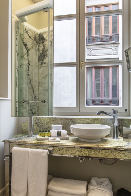 The Bank Hotel Istanbul, a Member of Design Hotels Special Class - Image 122