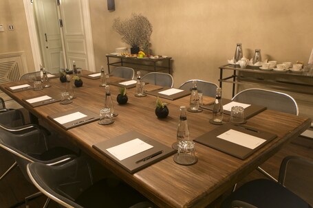 The Bank Hotel Istanbul, a Member of Design Hotels Special Class - Image 41