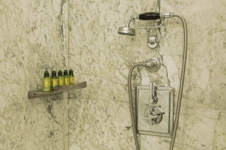 The Bank Hotel Istanbul, a Member of Design Hotels Special Class - Image 37