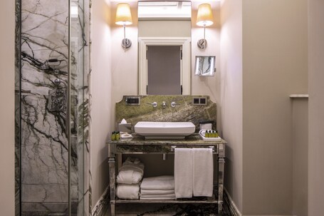 The Bank Hotel Istanbul, a Member of Design Hotels Special Class - Image 123