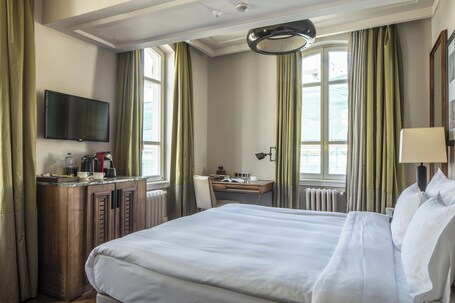 The Bank Hotel Istanbul, a Member of Design Hotels Special Class - Image 153