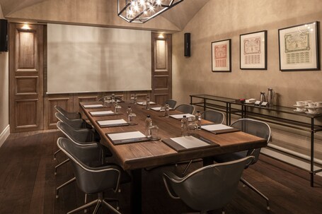 The Bank Hotel Istanbul, a Member of Design Hotels Special Class - Image 40