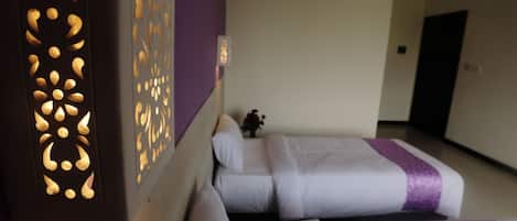 1 habitación, ropa de cama de alta calidad, escritorio y wifi gratis
