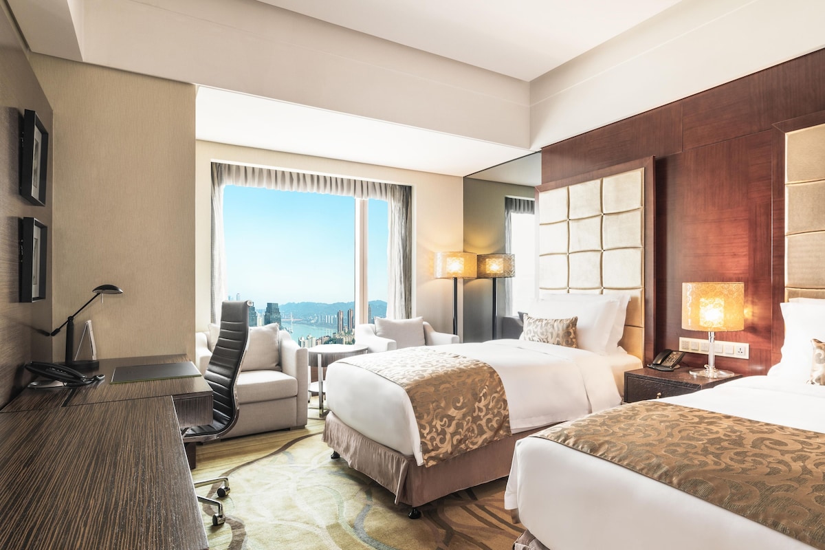 Superior Room, 2 Single Beds, City View