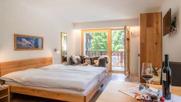 Studio Desain, balkon, pemandangan gunung (South, Matterhorn view) | Seprai premium, selimut bulu angsa, tirai kedap cahaya, dan kedap suara