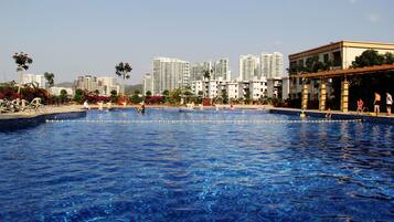 Outdoor pool, pool umbrellas