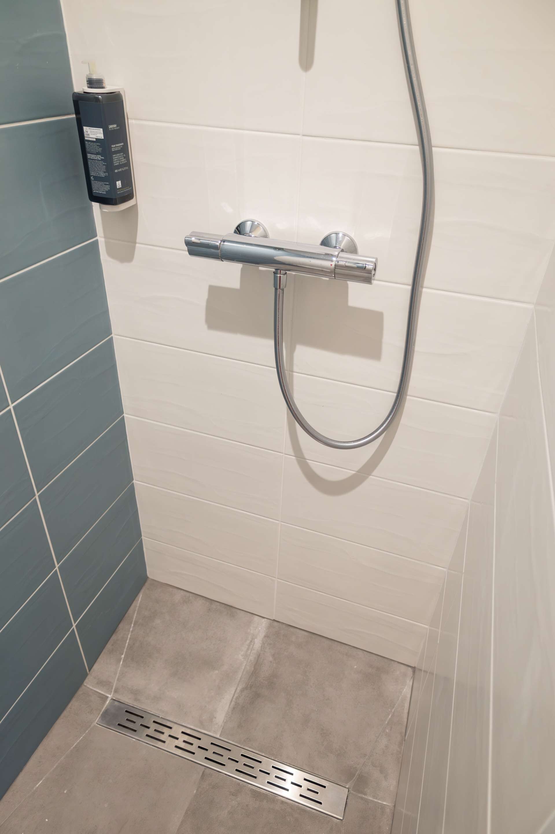 desk, blackout curtains, soundproofing, iron/ironing board