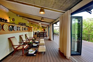 Couples treatment rooms, body treatments, aromatherapy - Victoria Falls Safari Suites (Victoria Falls)