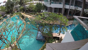 Outdoor pool, sun loungers