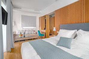 Deluxe Suite, Hot Tub