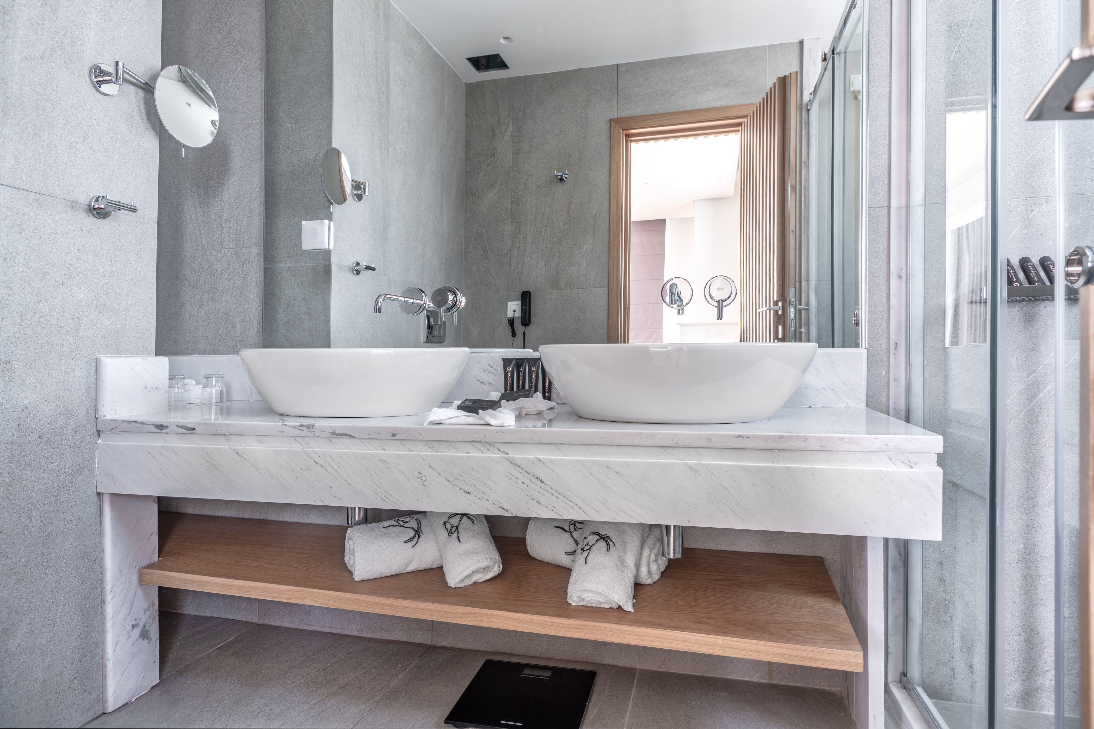 Photo - Glyfada Riviera Hotel