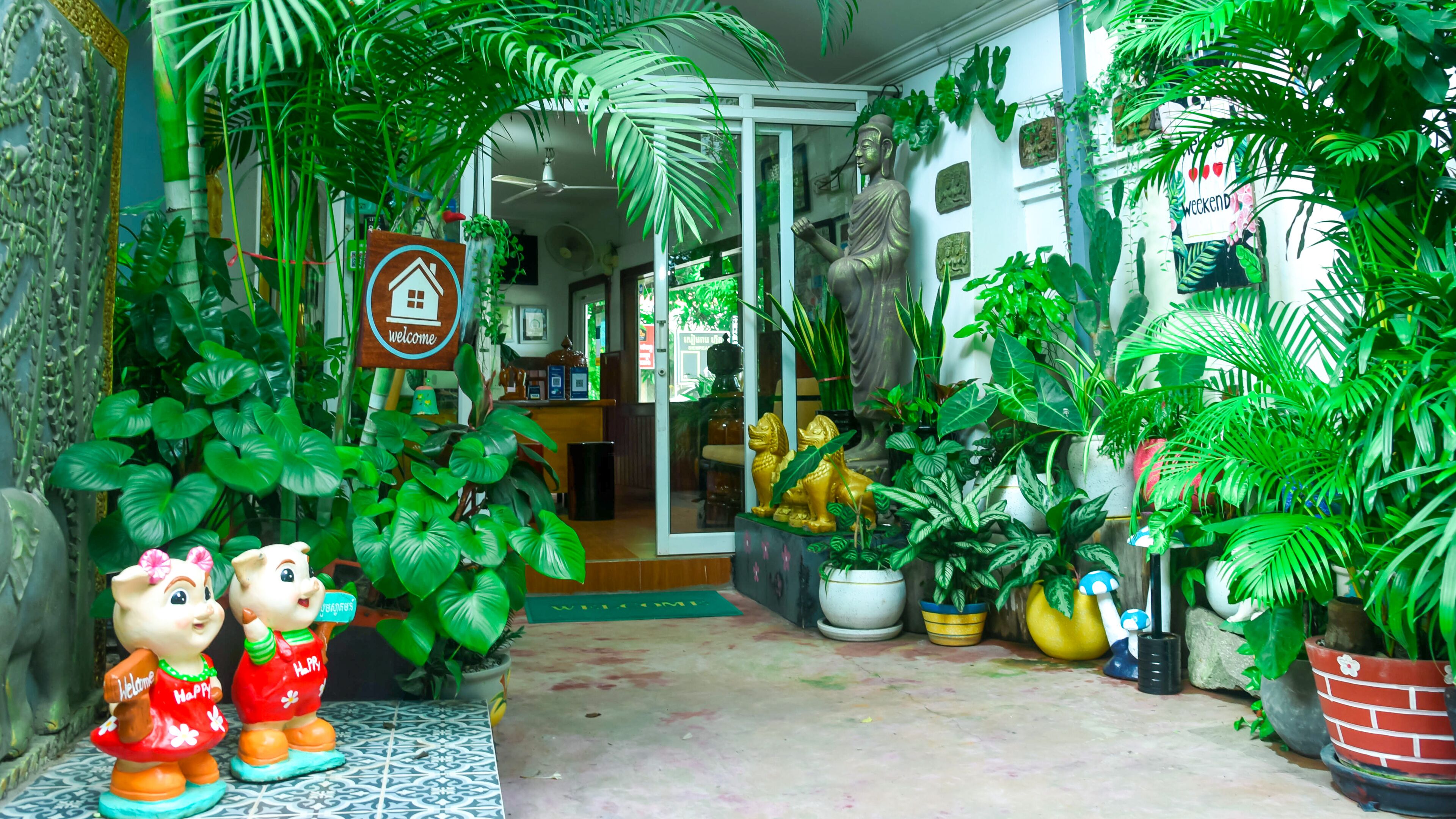 children’s play area – outdoor