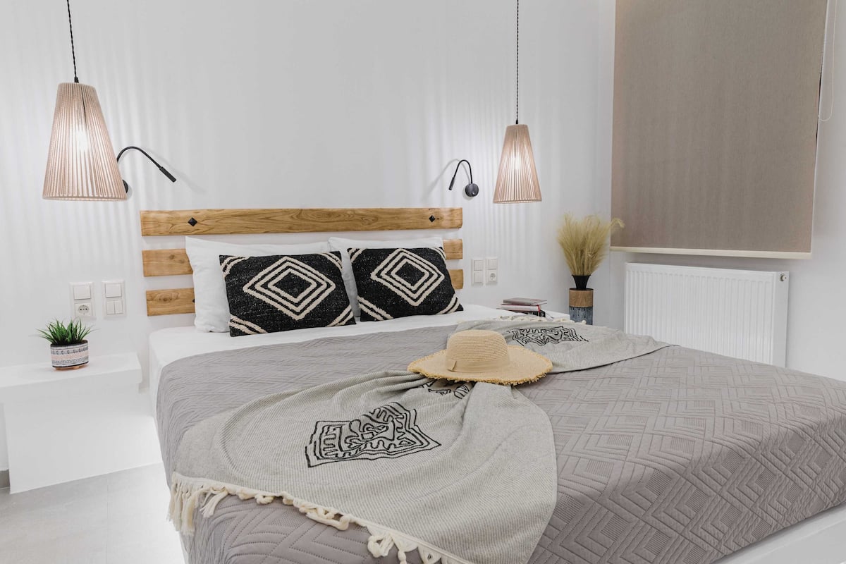 Studio Suite Cao cấp, ban công, quang cảnh biển | Bộ đồ giường cao cấp, nệm cao su hoạt tính (memory foam)