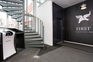 Staircase - Hotel Vindeus (Sodertalje)