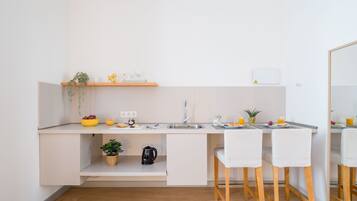 Superior Double Room | Private kitchen | Electric kettle
