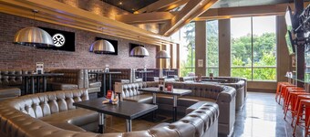 Sandman Signature Kamloops Hotel