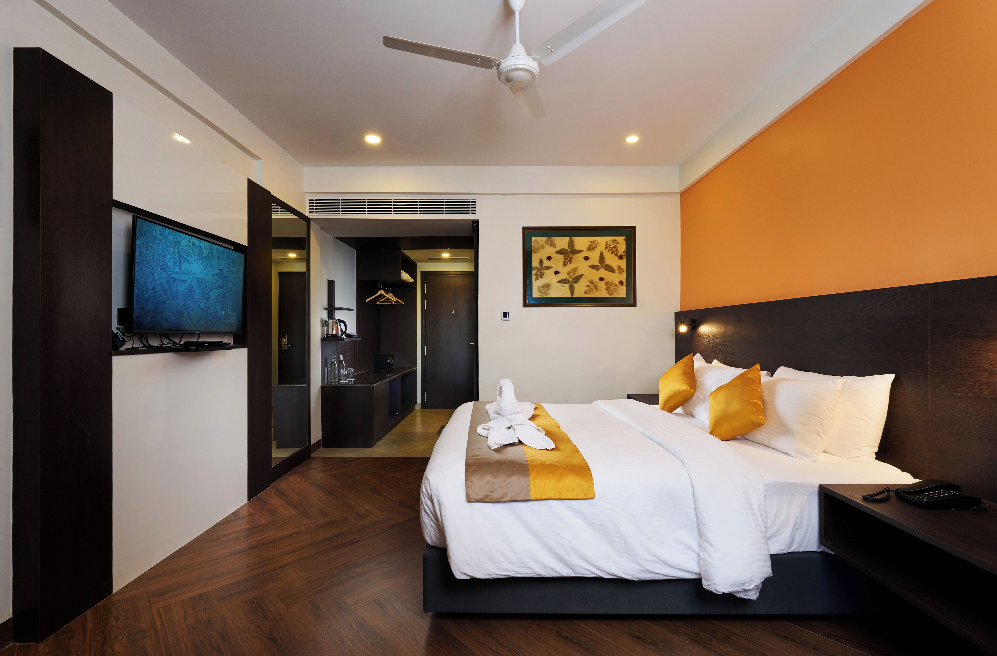 deluxe double room | premium bedding, in-room safe, desk, laptop workspace