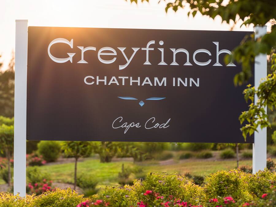 Señal del Greyfinch Chatham Inn en Cape Cod.