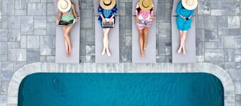 Greyfinch Chatham Inn