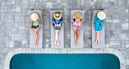 Greyfinch Chatham Inn