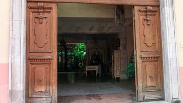 Entrada de la propiedad