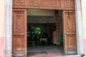 Entrada de la propiedad