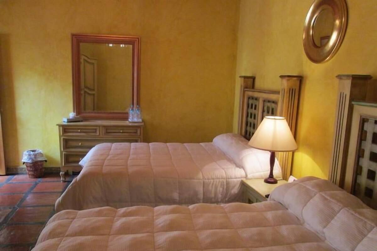 Roupas de cama premium, cofres nos quartos