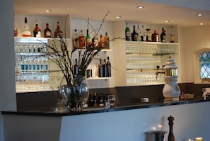 Bar (in der Unterkunft)