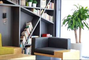 Sala de estar en el lobby