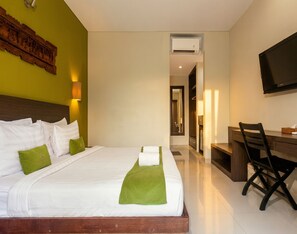 Superior Room | Minibar, in-room safe, desk, free WiFi - Kamandhani Hotel Ubud (Ubud)