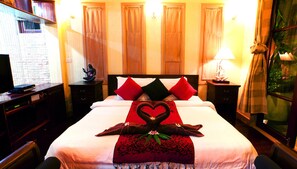 4 bedrooms, in-room safe, individually decorated, individually furnished