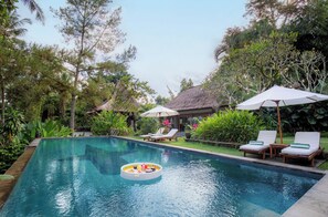 2 outdoor pools, pool umbrellas, pool loungers