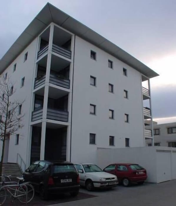 City Apartment, 2 Bedrooms | Exterior