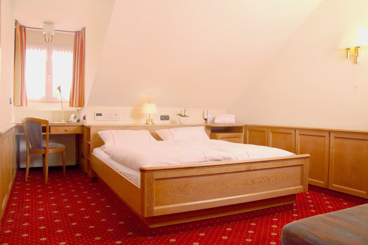 Ropa de cama hipoalergénica y minibar