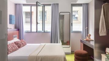 Literie hypoallergénique, minibar, coffres-forts dans les chambres