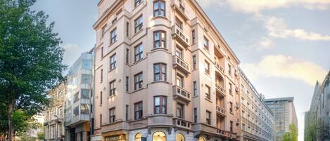 Bagian depan properti