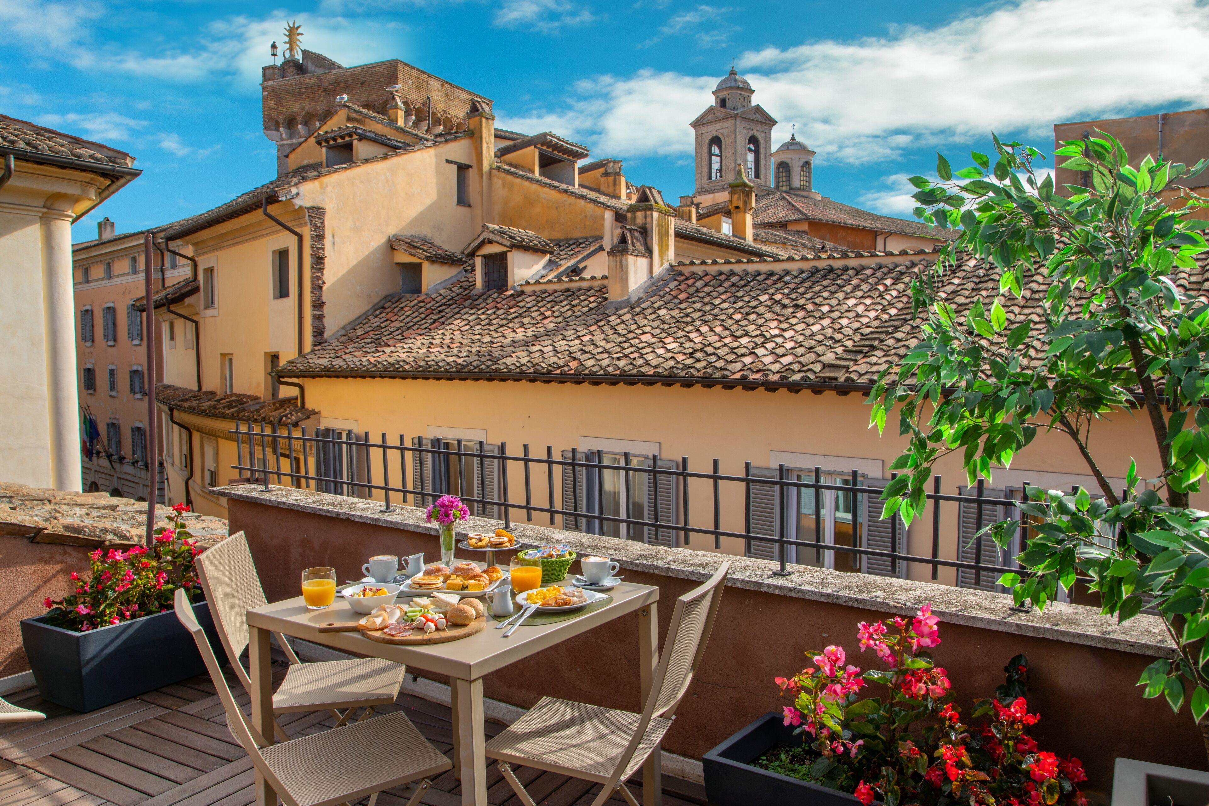 Deluxe Double Room, Terrace, City View | City view